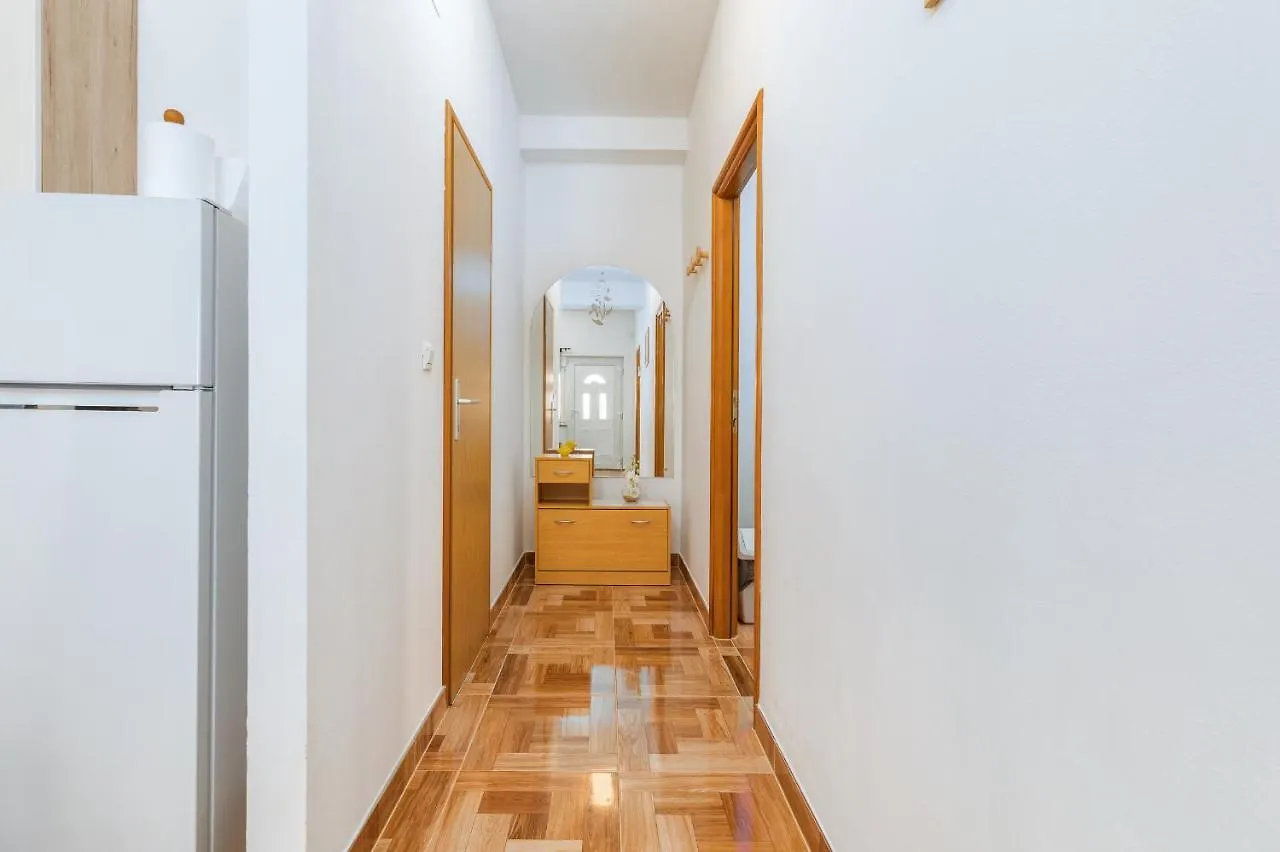 Apartment Mia Pula
