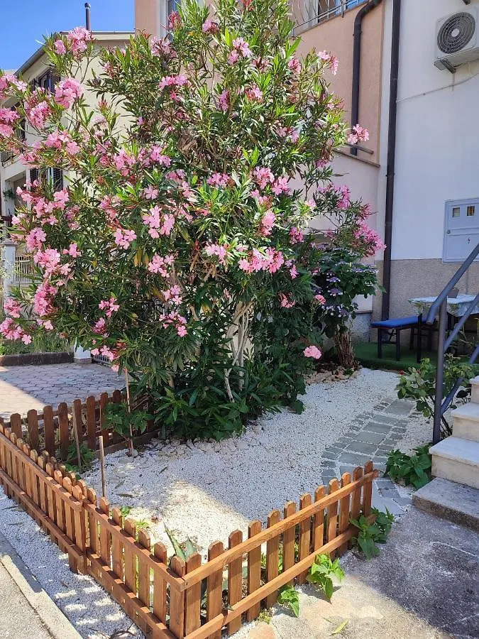 Apartment Mia Pula 0*,  Croacia
